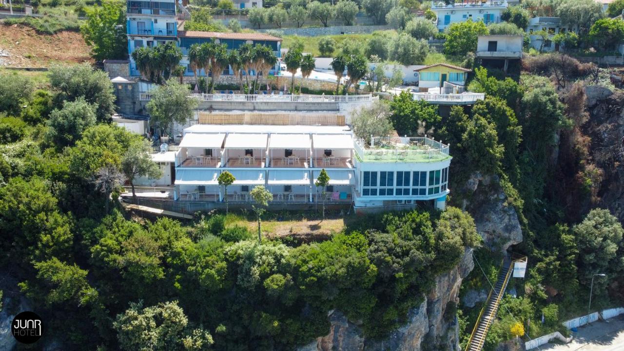 Juar Hotel Radhimë Exterior foto